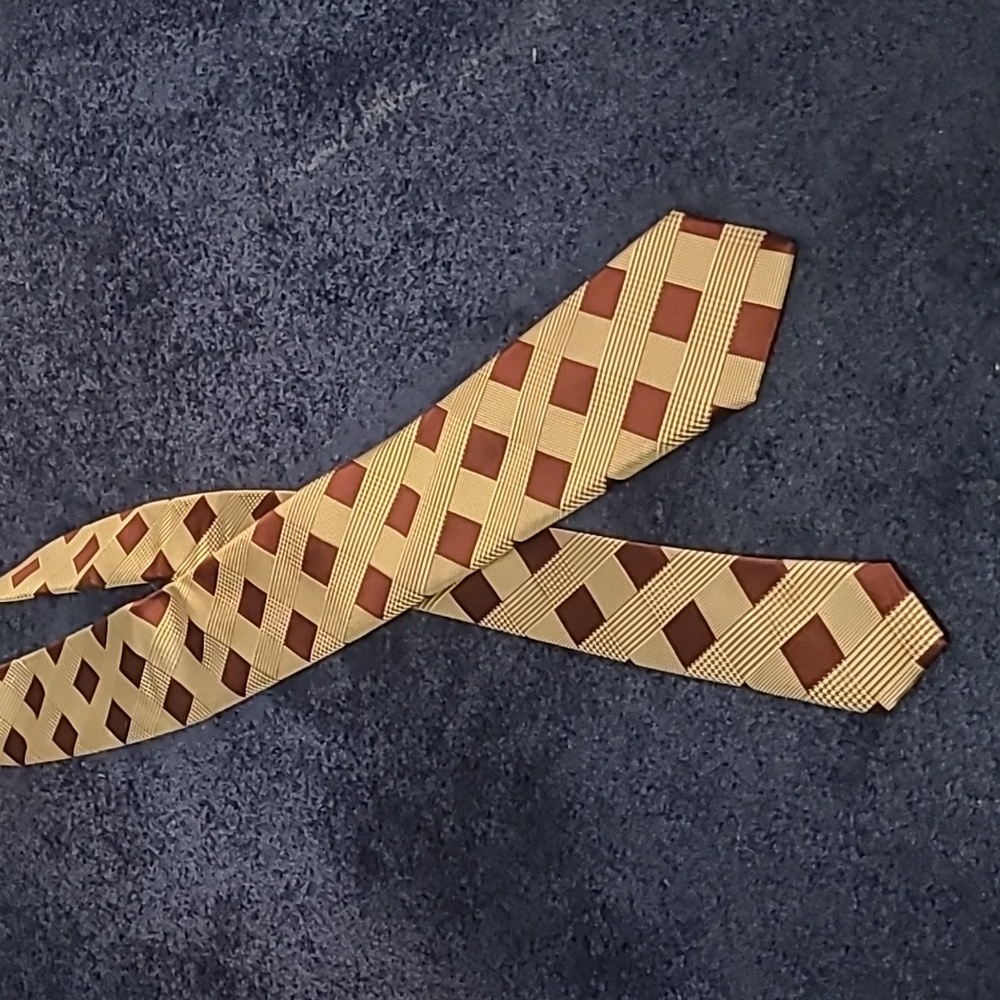 Jos. A. Bank signature 1905 model Tie.